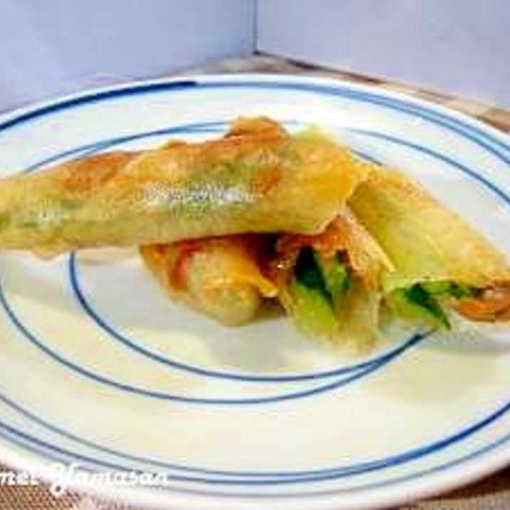 サバ缶できゅうりとしょうがのさっぱり春巻き